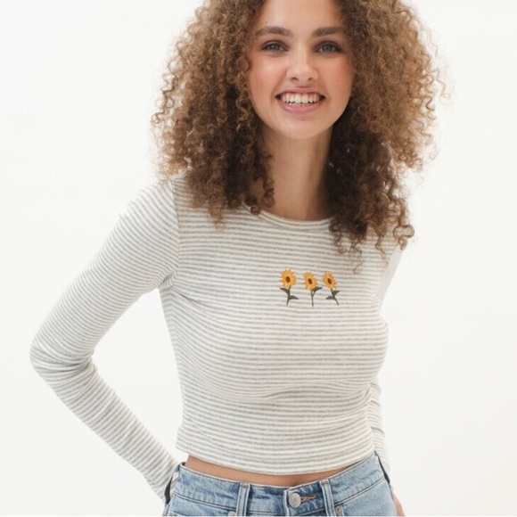 Aeropostale Long Sleeve Sunflower Trio Stripe Cropped Shrunken Tee Size Small - Picture 1 of 5